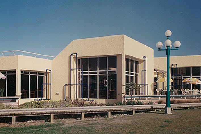 East Pier Bar and Brasserie